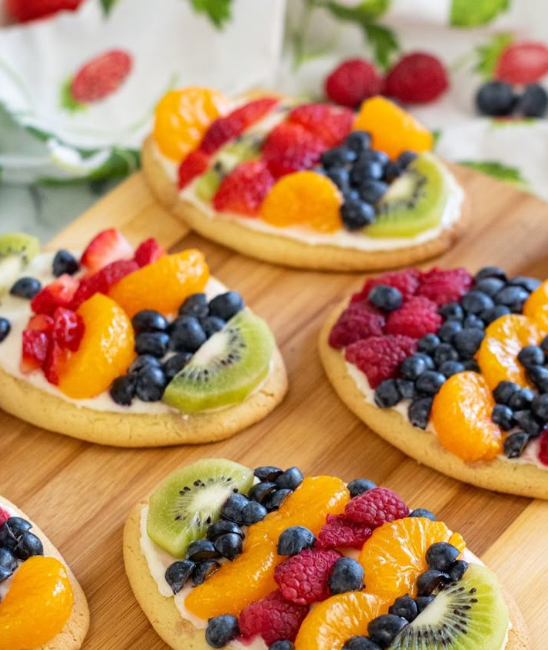 Easter Egg Fruit Pizza