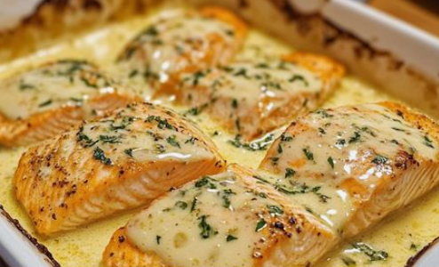 Creamy Garlic Butter Salmon